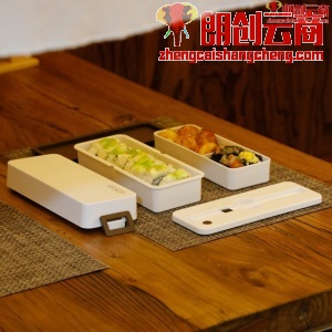 阿司倍鹭（ASVEL）塑料家用成人学生多层饭盒分隔午餐盒 双层可微波炉加热便当盒带筷子 白色