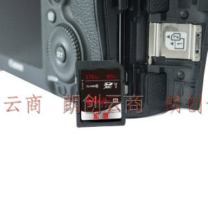 宏驰 64G SD存储卡 C10 U3 V60 铂金高速版 读速170M/s  耐冷耐热防水防磁抗冲击