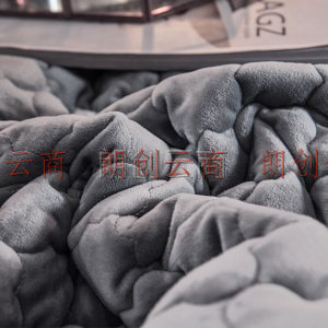 南极人NanJiren  加厚夹棉法兰绒防滑床套 可水洗床单防尘罩床垫保护套 1.8米床