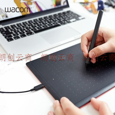 Wacom 和冠 one by wacom入门数位板手绘板电脑手写板写字绘画板绘图板电子画板画图板